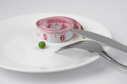 no-se-debe-confundir-bulimia-con-la-anorexia_large